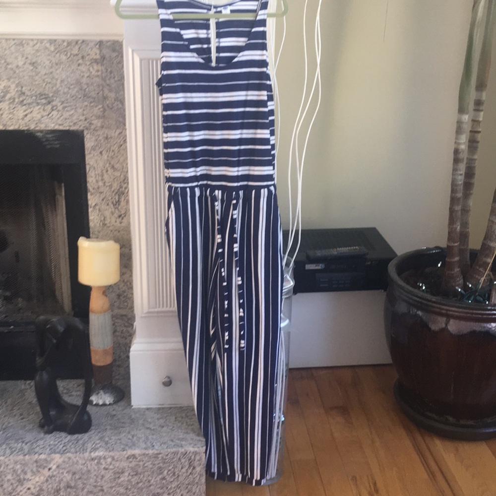 Old Navy Women’s jumpsuit